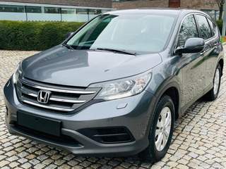 Honda CR-V 1.6DTEC MANUÁL VÝHŘEV TAŽNÉ XENONY 2WD
