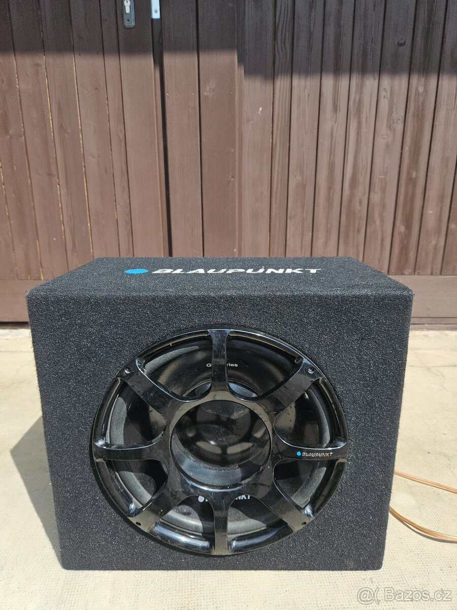 Subwoofer Blaupunkt GTb 1200 DE + Zesilovač Blaupunkt BGA 45