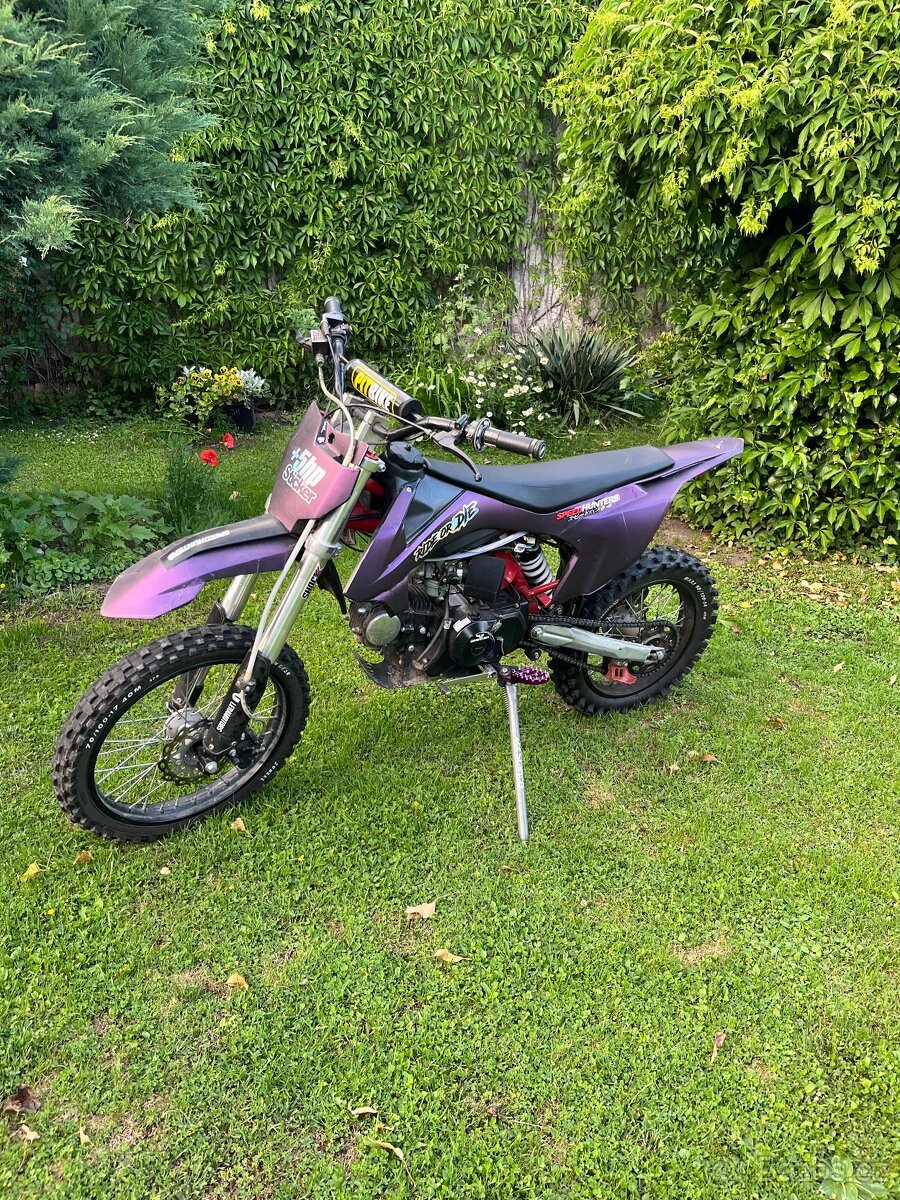 Leramotors pit bike 125 4-takt