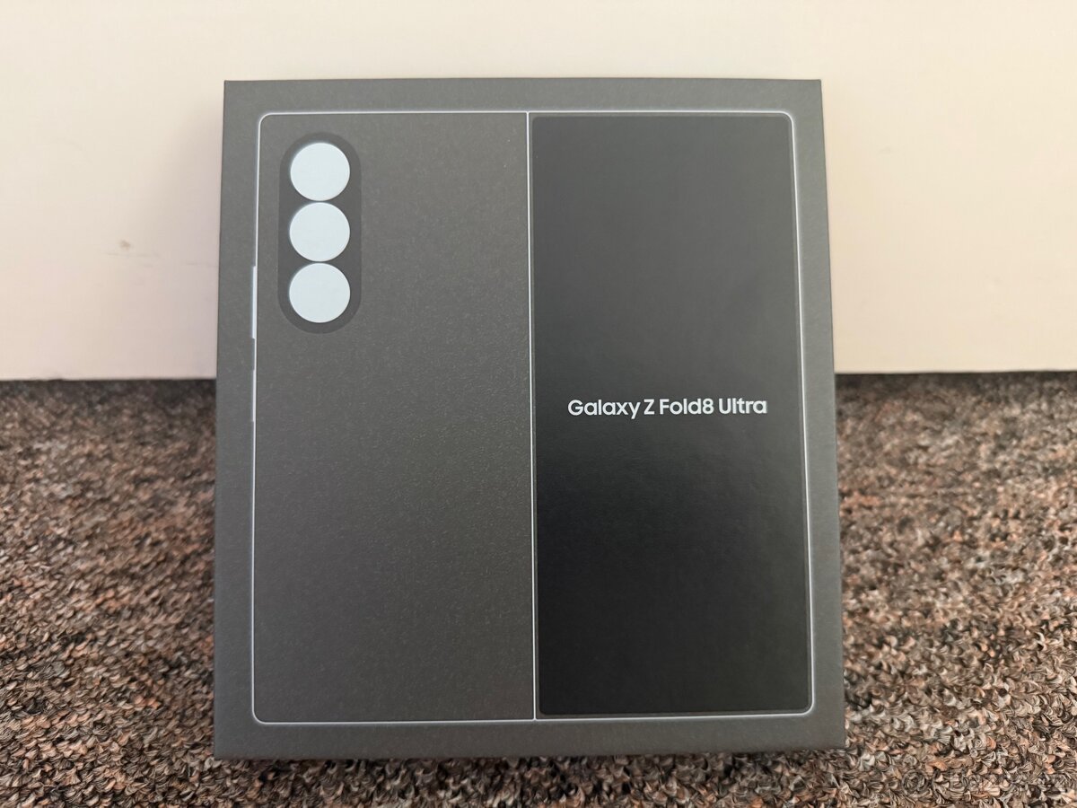Samsung Galaxy Z Fold8 ULTRA. Samsung.cz distribuce. 2r zar