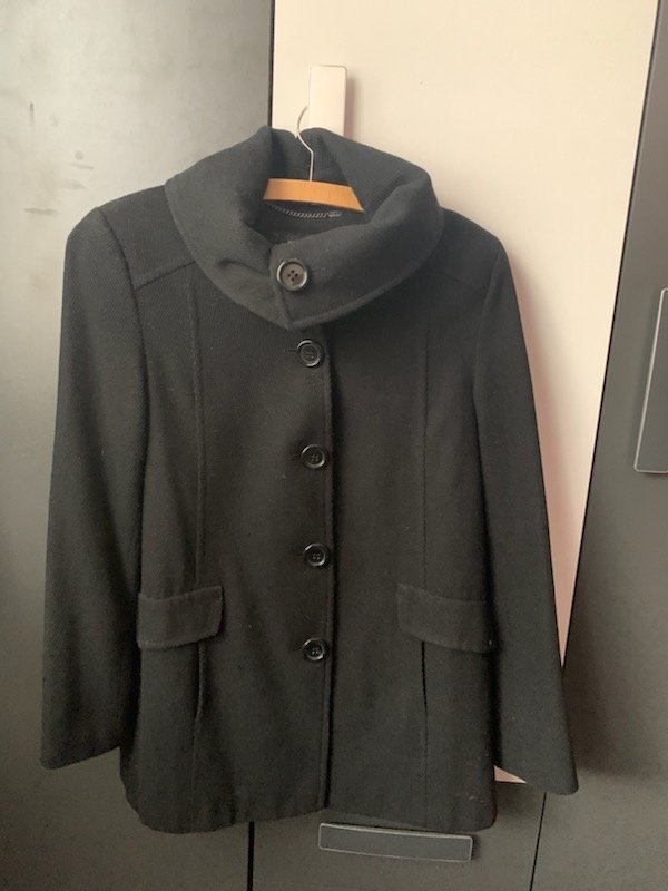 DÁMSKÝ podzim/jarní VLNĚNÝ ČERNÝ KABÁTEK,zn: H & M,VEL.40/42