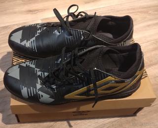 Turfy Umbro FORMATION II TF v. 41