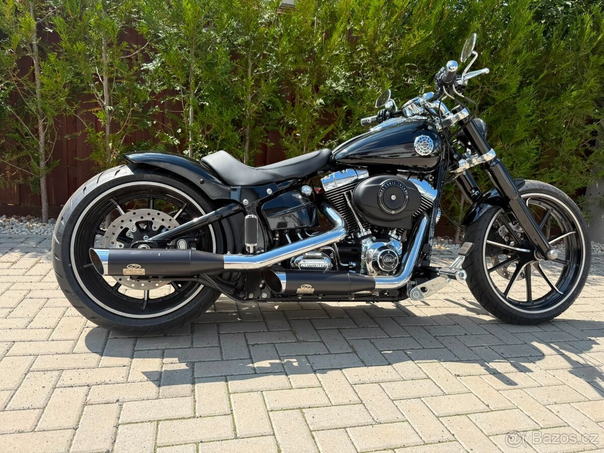 Harley Davidson Breakout 103