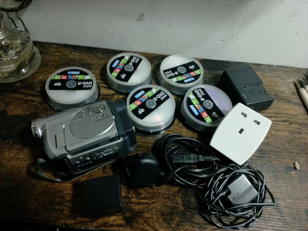 Videokamera Hitachi DZ-MV730A