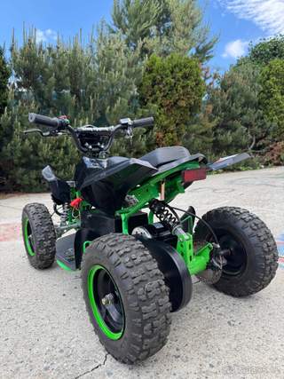Mini čtyřkolka RACING Buddy Toys Bea 820, 800W