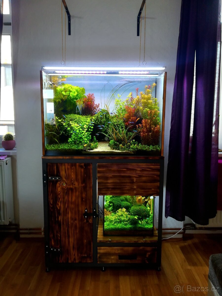 Akvarium + skříňka