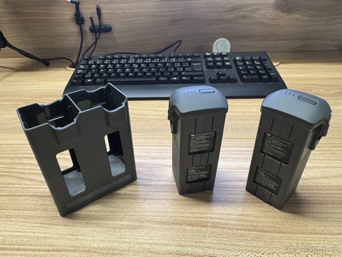 Baterie DJI Mavic 4 Pro a další příslušenství