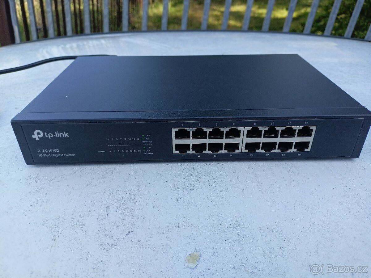 TP-Link TL-SG1016D - zlevněno