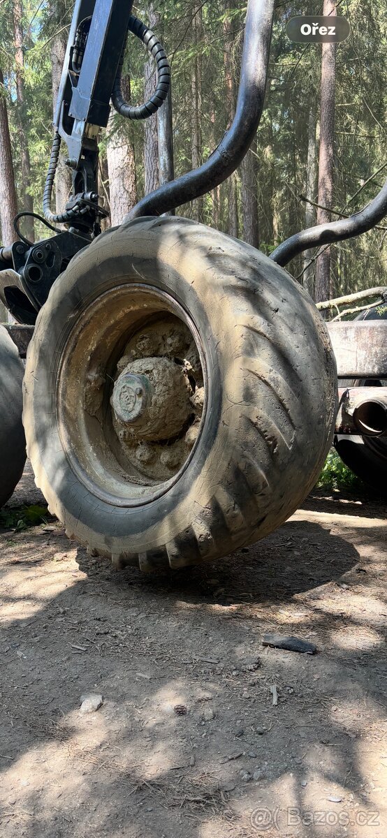 Pneu 400/55r22,5