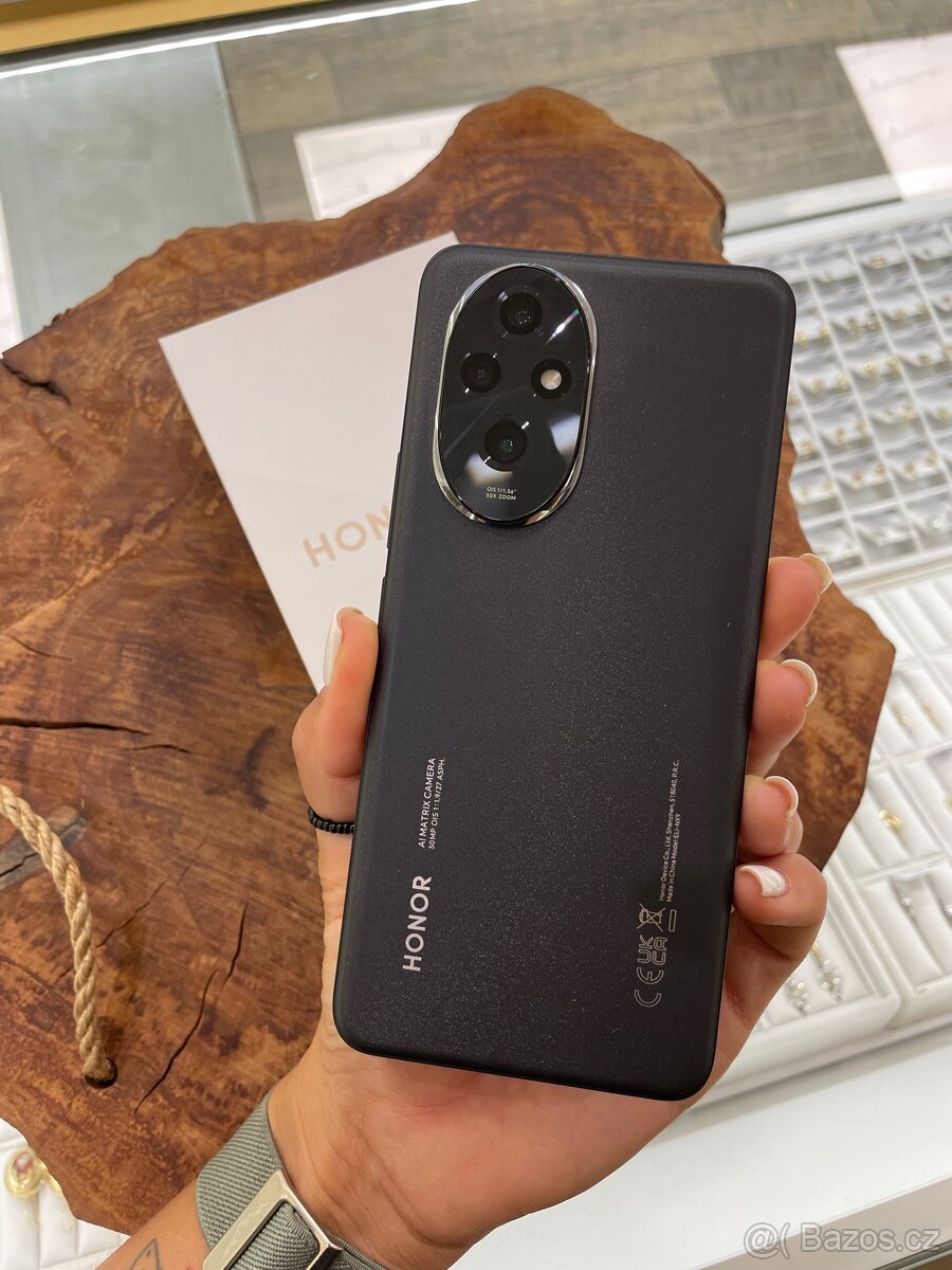Honor 200, 256/8GB