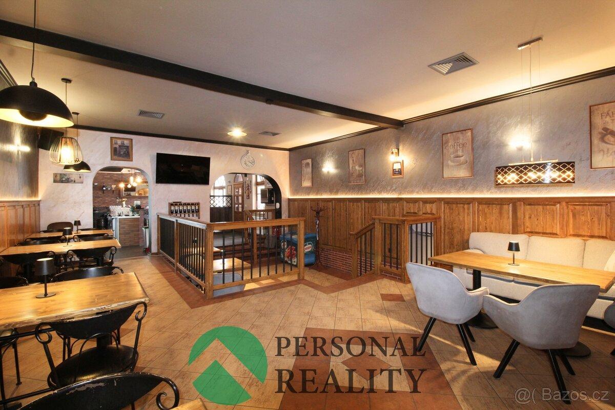 Prodej rodinného domu s restaurací, 616 m² - Mariánské Lázně