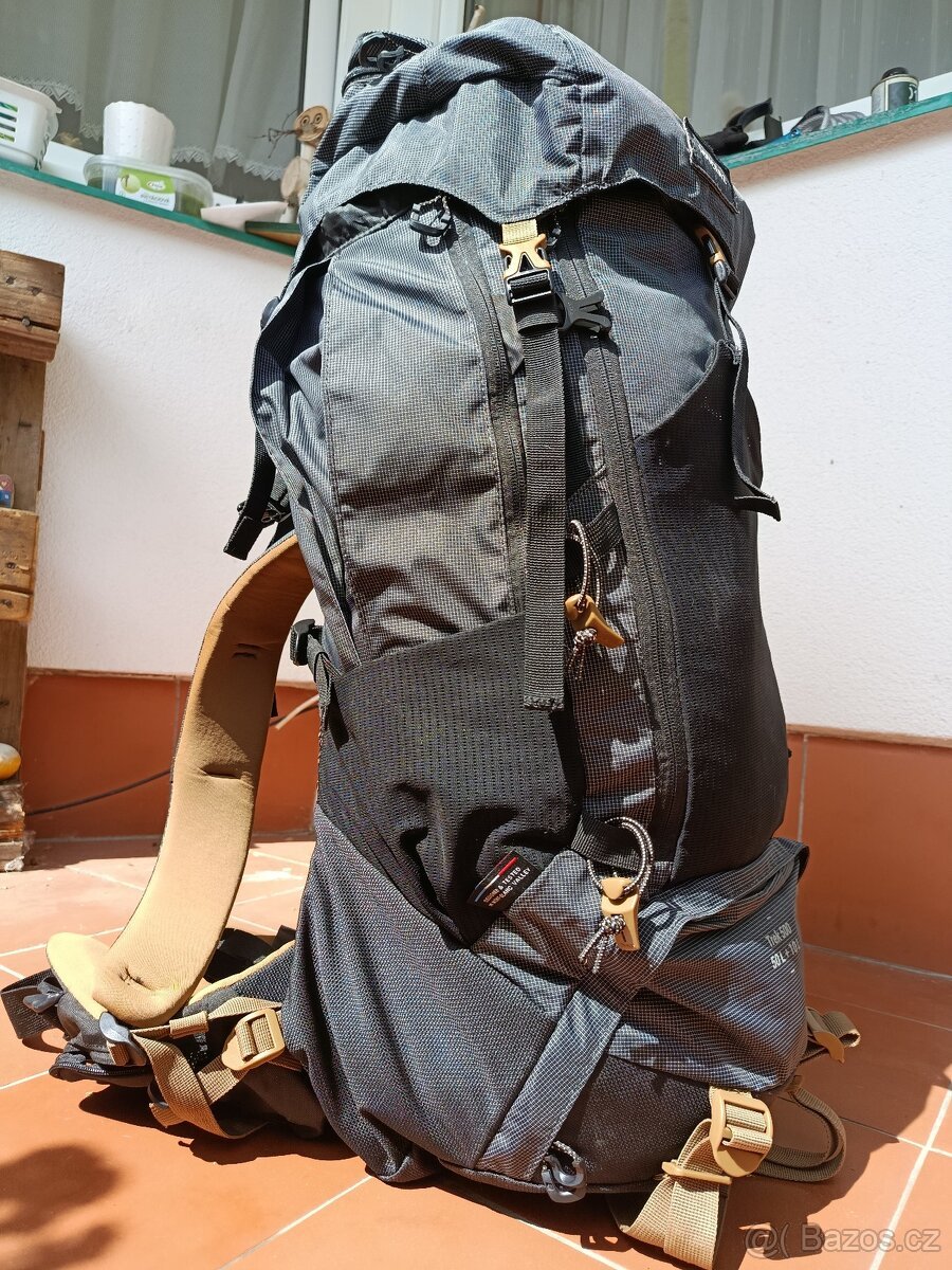 Turistický batoh Forclaz Trek500 50L+10L