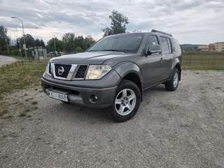 Nissan Pathfinder – 2008, 260 000 km