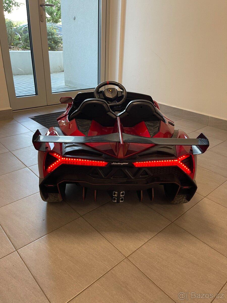 Elektrické autíčko Lamborghini Veneno 4x4 červené