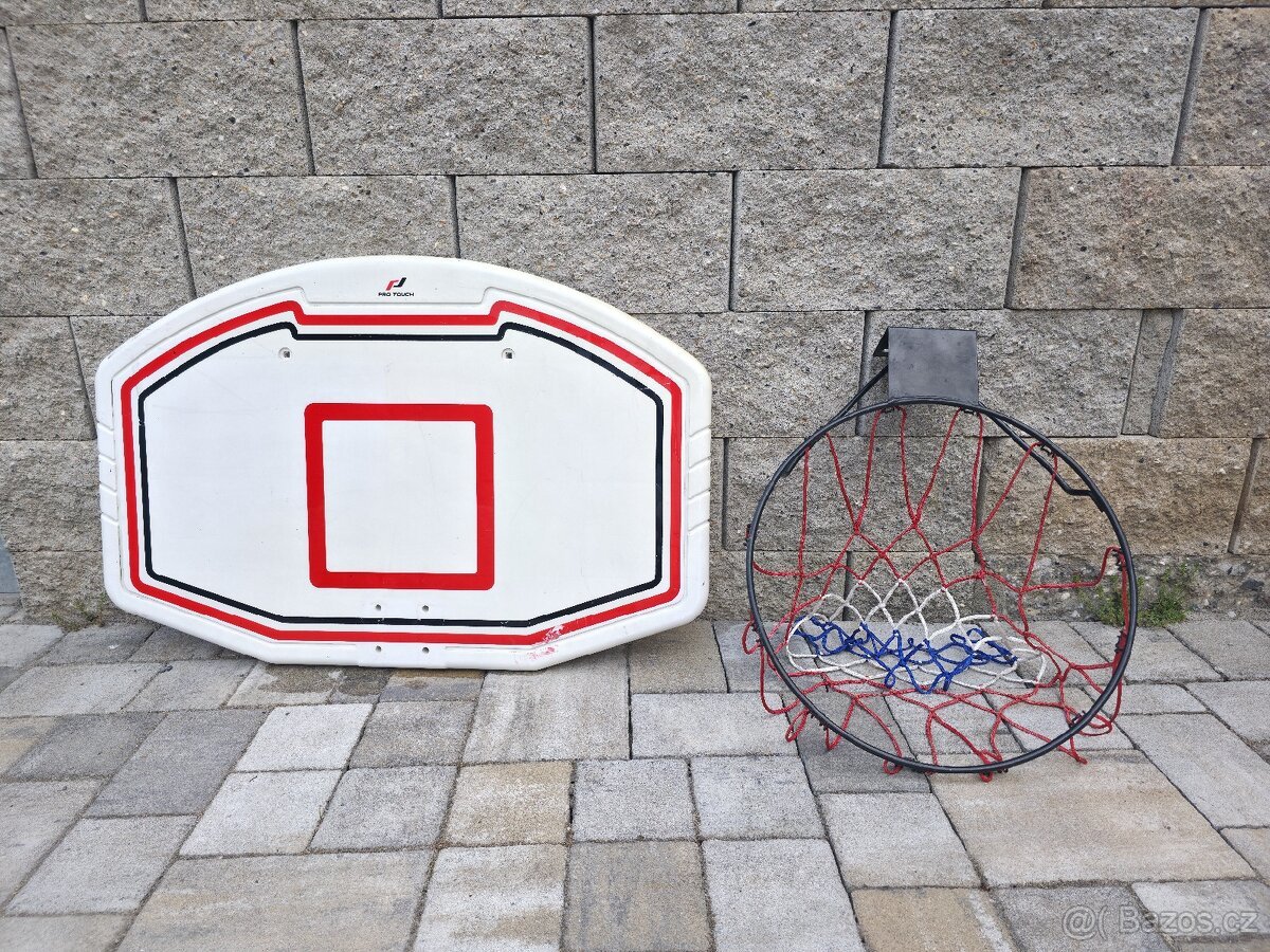Basketbalový koš