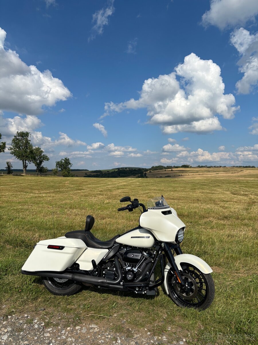 Harley Davidson Street Glide FLHXS 2019