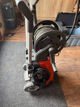Vysokotlaký čistič Husqvarna PW490