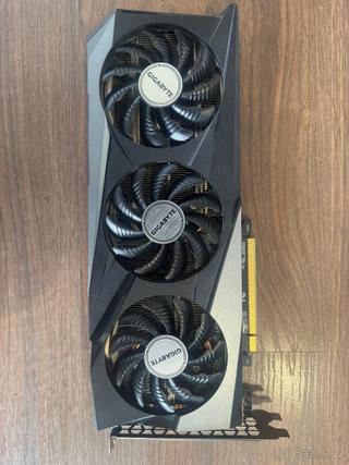 Gaming Set: RTX 3060 Ti + 48GB RAM (Kingston Fury) – Osobní