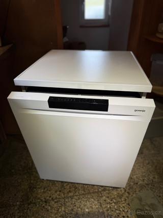 Myčka Gorenje GS671C60W - záruka 12. 2027