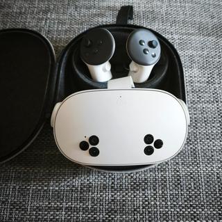Meta Quest 3S 128 GB + ochranné pouzdro