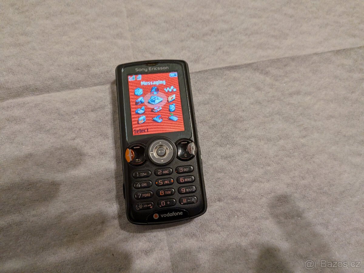 Sony-Ericsson W810I