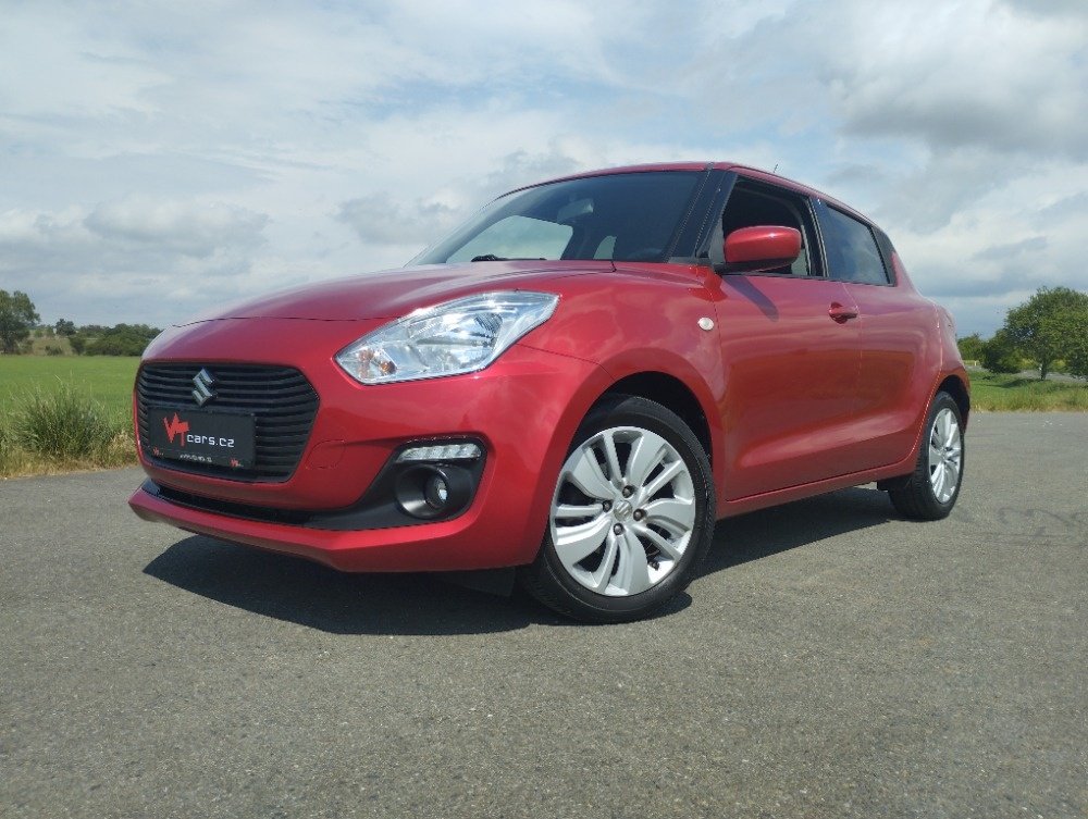 SUZUKI SWIFT 1,2 CZ PŮVOD 2X KOLA NOVÁ STK
