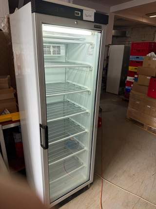 2 ks Mrazák Tefcold UFFS 370G