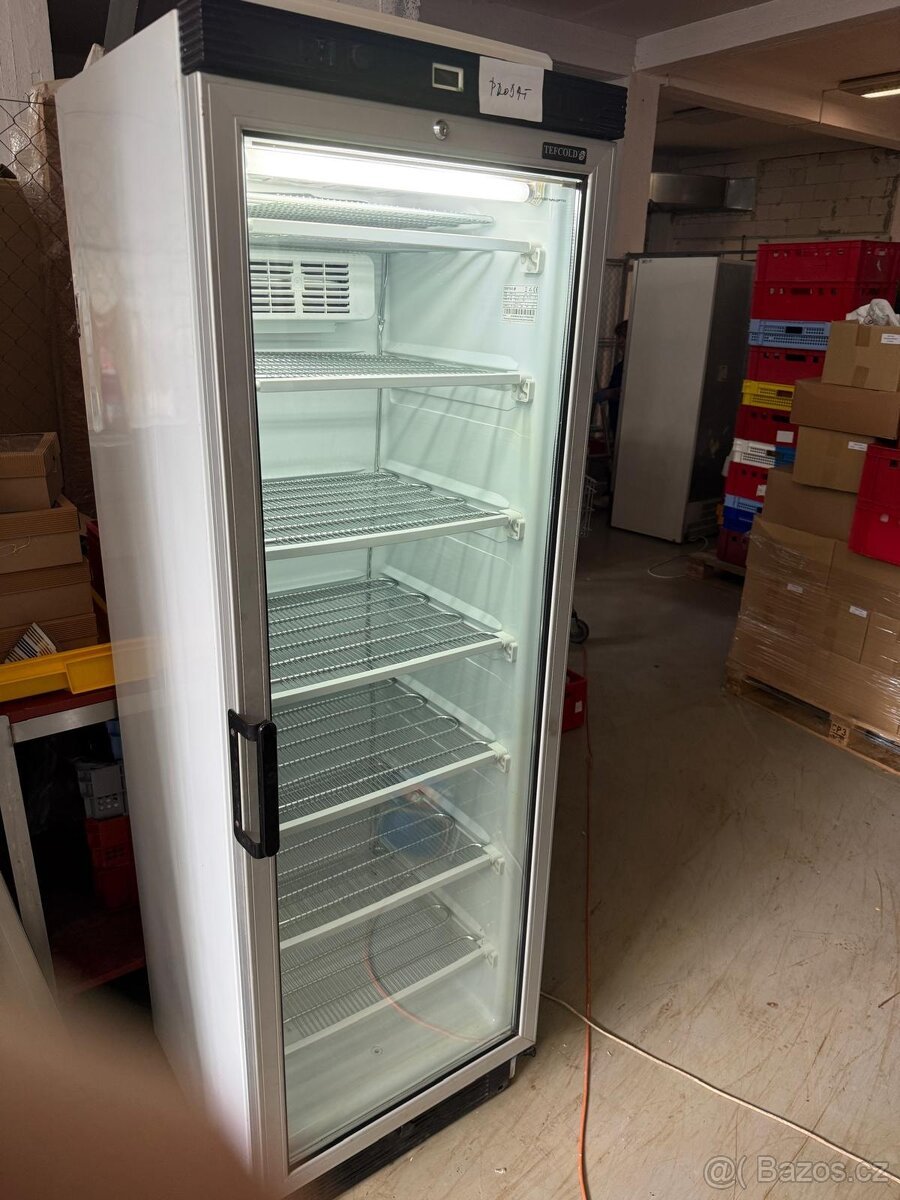 2 ks Mrazák Tefcold UFFS 370G