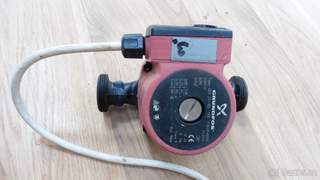 použité funkční čerpadlo Grundfos UPS 25-60 180