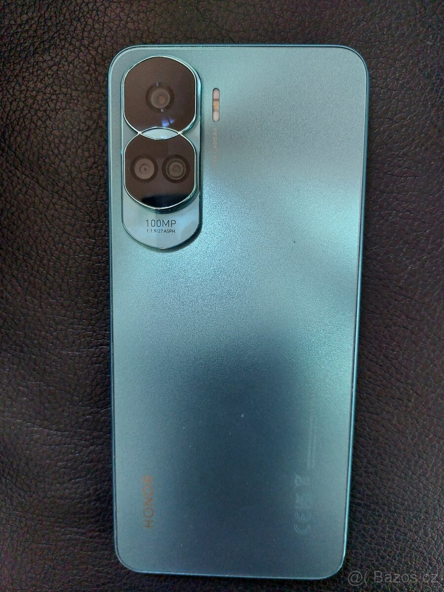 Mobil Honor 90 Lite 5G, 8/256 GB, krásný stav
