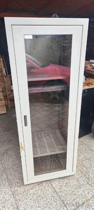Rack rozvaděč