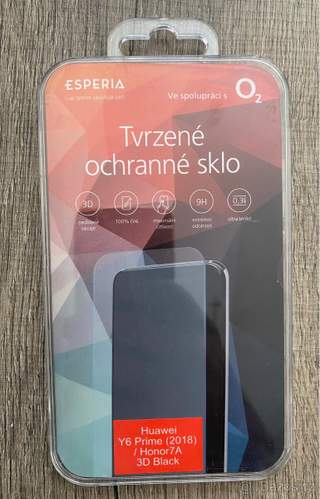 tvrzené sklo