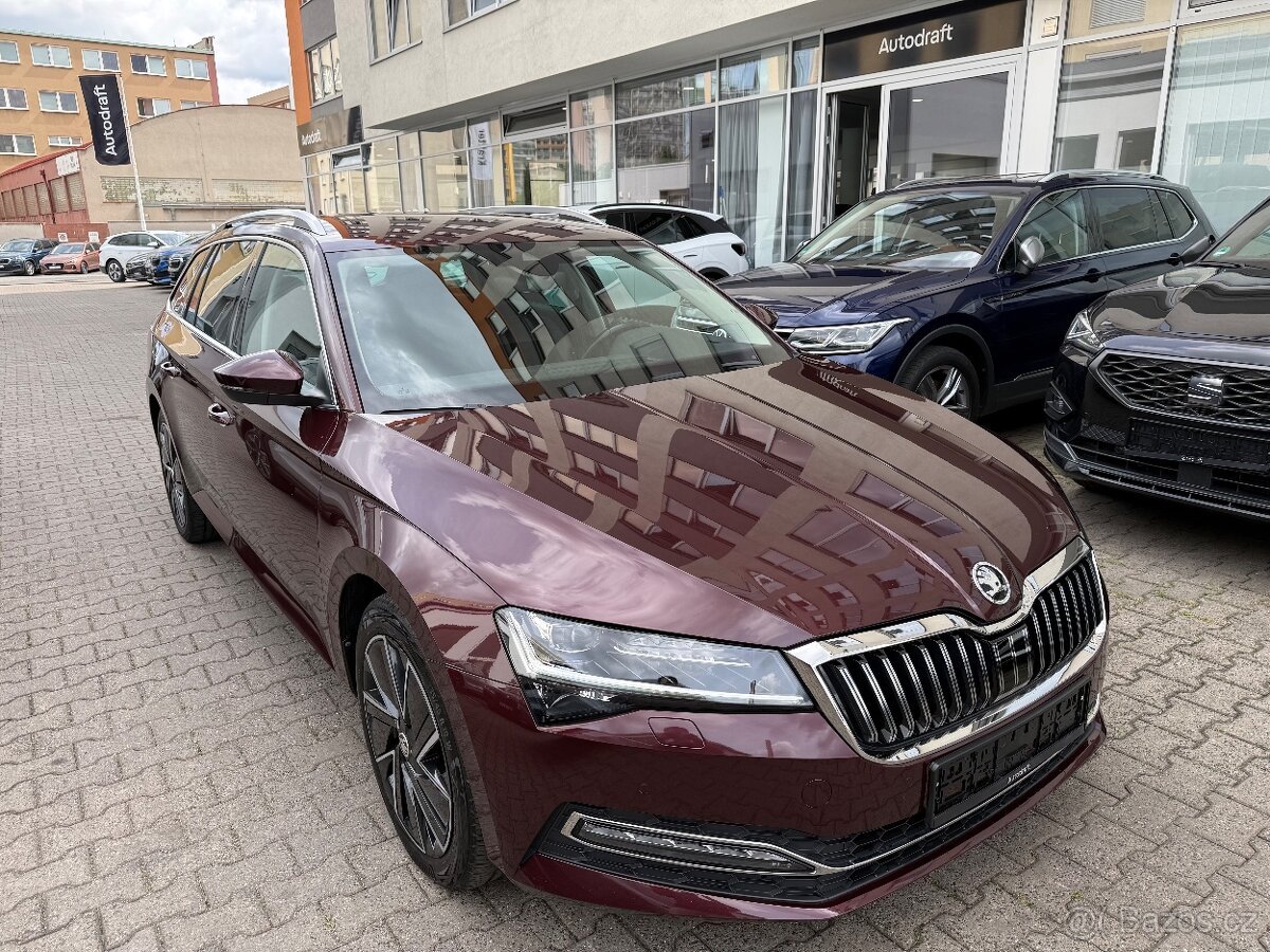 Škoda Superb – 2023, 56 428 km
