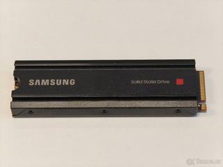 SSD Samsung 980 PRO 2TB with Heatsink - jako nový