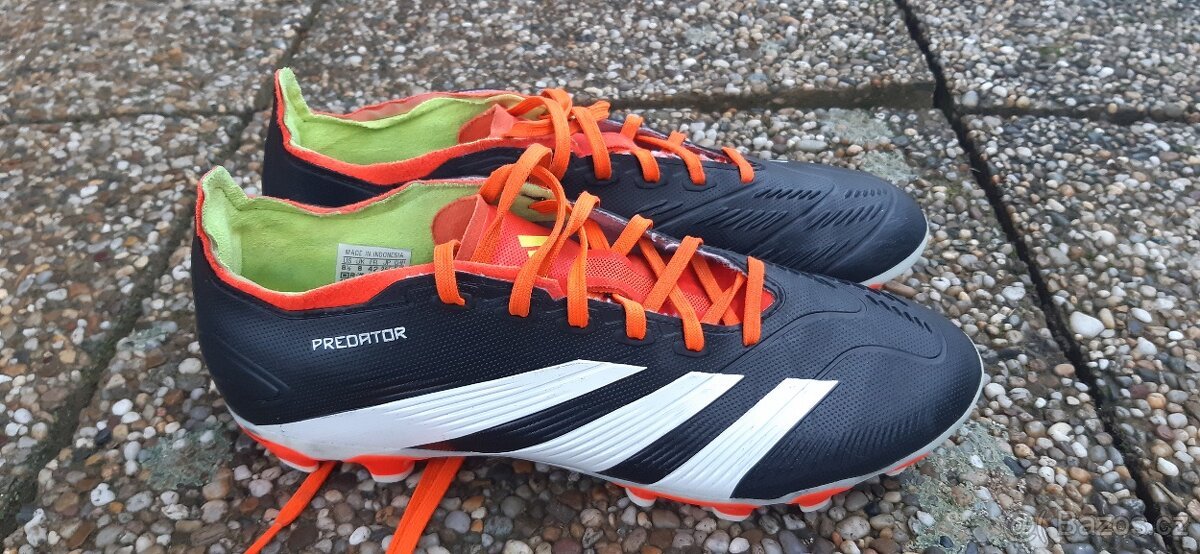 kopacky Adidas Predator 42, stelka 26cm