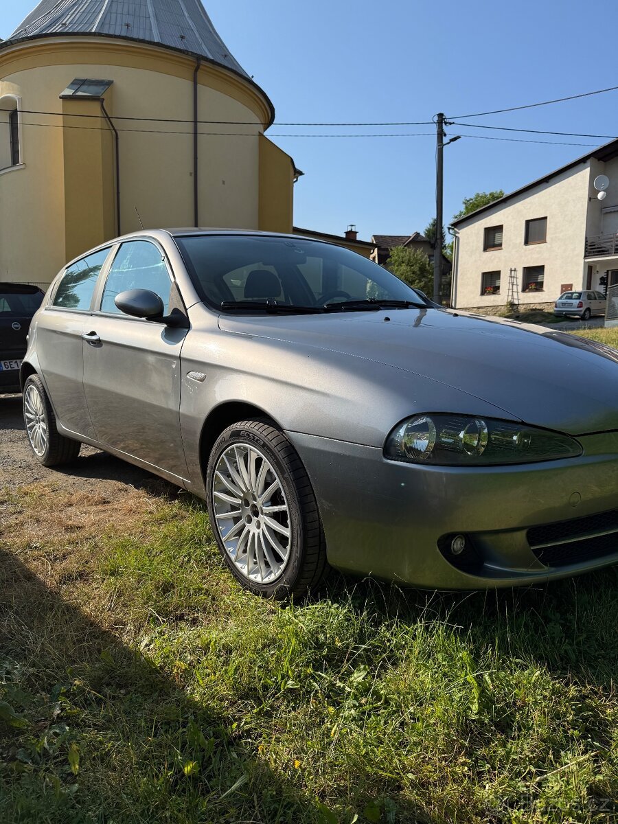 Alfa Romeo 147