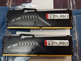 64GB Kingston Fury 6400MHz CL32 - 2x32GB - záruka