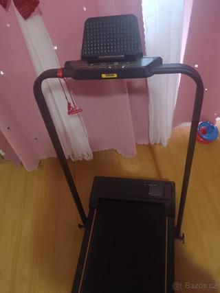 Běžecký pás