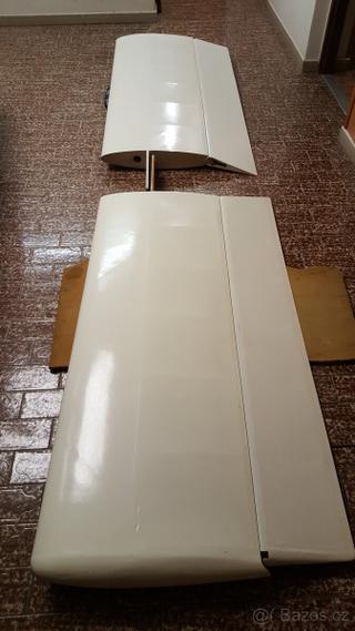 Straton D8 Moby Dick - Motýlková ocasní plocha