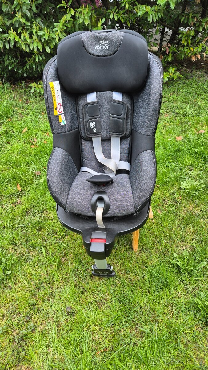 Dětská autosedačka Britax Römer DUALFIX M i-SIZE