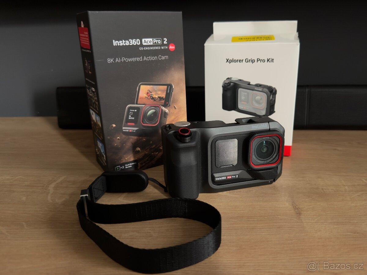 Insta 360 Ace Pro 2 battery bundle