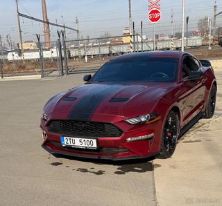 Ford Mustang GT 5.0