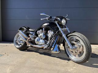 Harley Davidson V-ROD - pneu 280