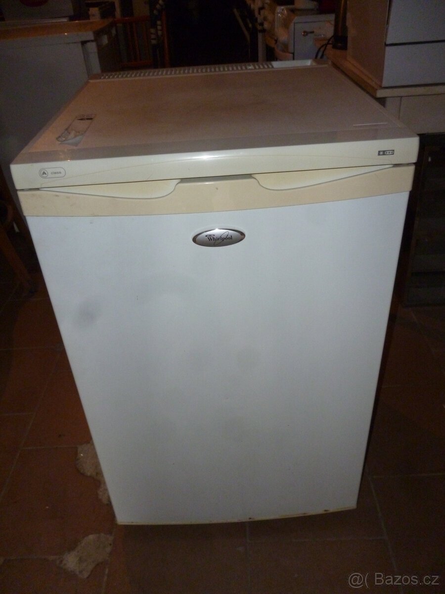 šuplíkový mrazák whirlpool,obsah 100 l