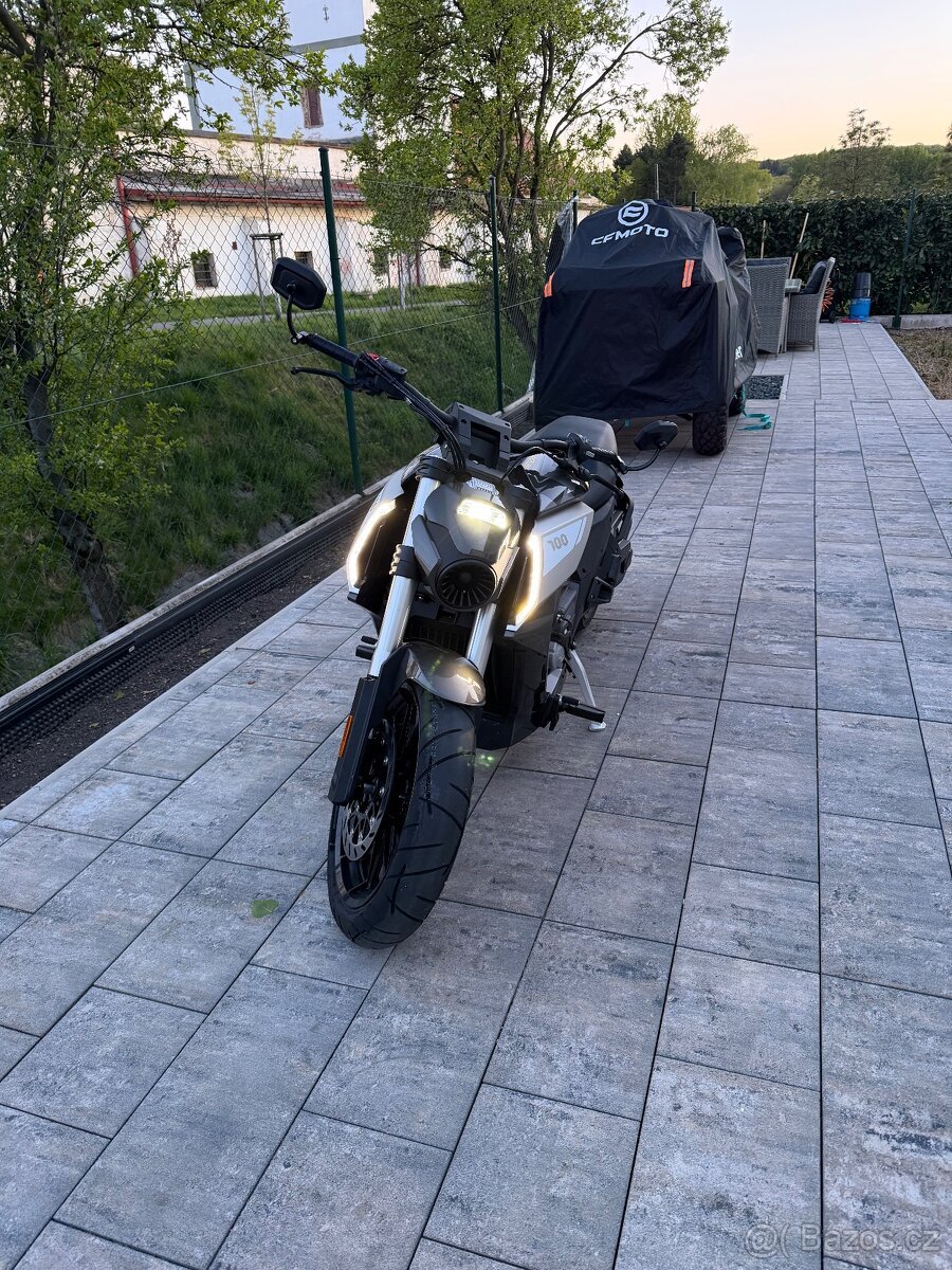 BENDA CLF 700