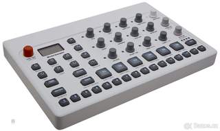 Elektron Model Samples + PLASTOVÝ KRYT