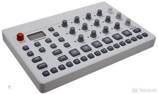 Elektron Model Samples + PLASTOVÝ KRYT