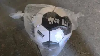 Basketbalový míč Molten vel.5