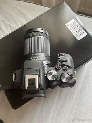 Canon EOS R10 + RF-S 18–150mm IS STM