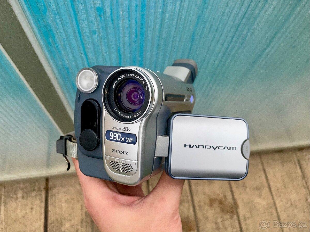 Sony Handycam vintage digitální kamera Digital8